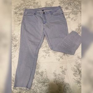 Universal Thread Jeans